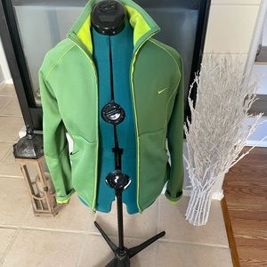 vintage Nike women’s fleece lined windbreaker